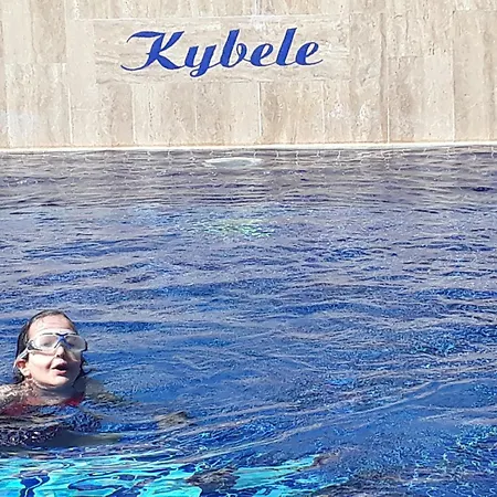Kybelehotel فتحية